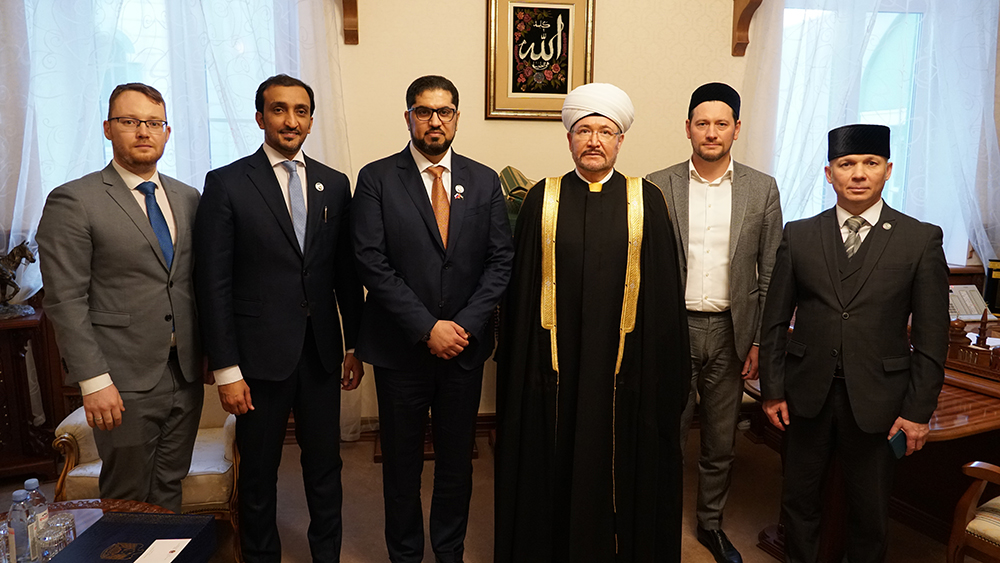 Встреча муфтия Гайнутдина с послом ОАЭ в РФ Мухаммадом Ахмедом аль-Джабером